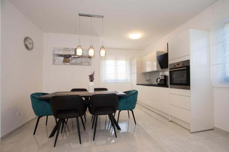 Stella Gostinjska kuća 3*