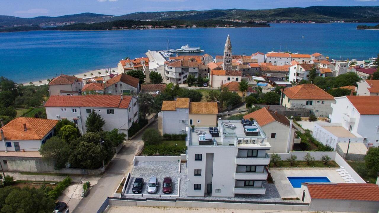 Stella Gostinjska kuća 3*